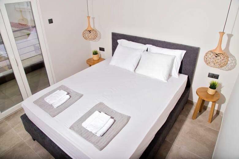 Aelia Boutique Apartments & Rooms Неа-Врасна Екстер'єр фото