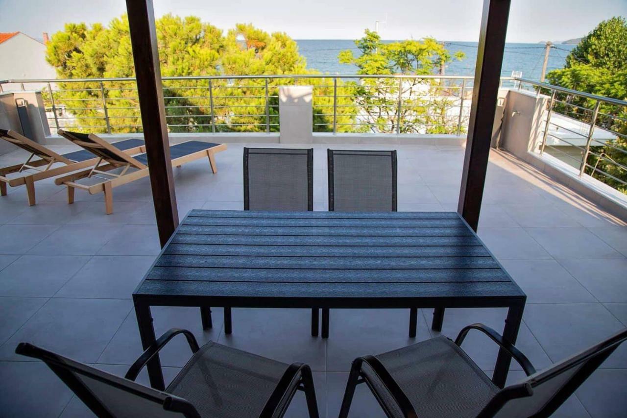 Aelia Boutique Apartments & Rooms Неа-Врасна Екстер'єр фото