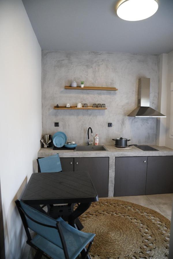 Aelia Boutique Apartments & Rooms Неа-Врасна Екстер'єр фото