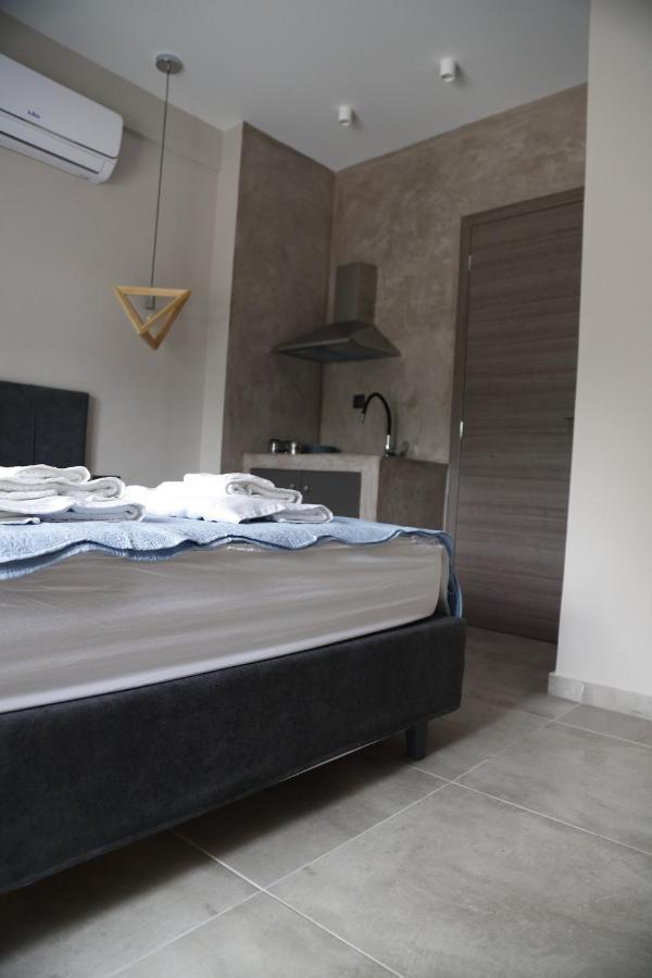 Aelia Boutique Apartments & Rooms Неа-Врасна Екстер'єр фото
