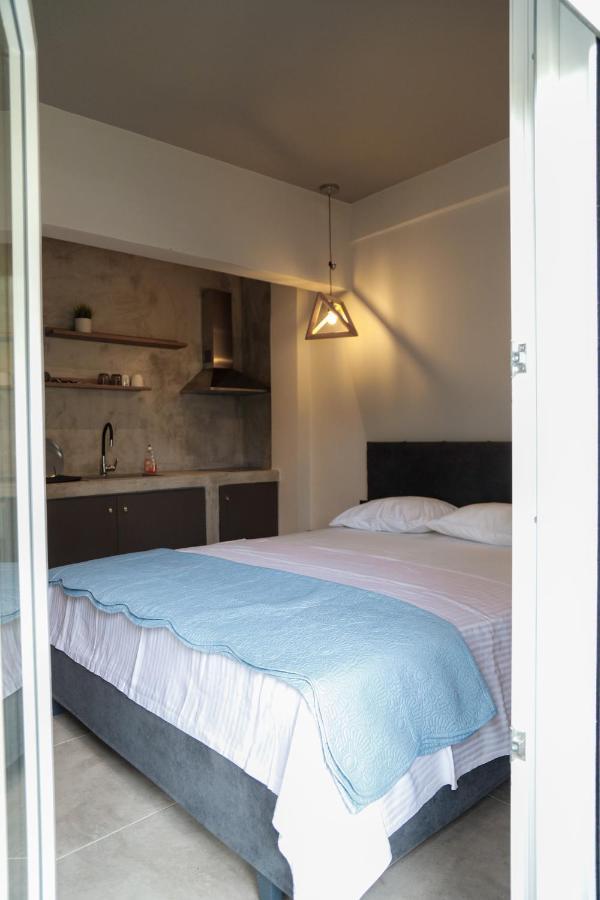 Aelia Boutique Apartments & Rooms Неа-Врасна Екстер'єр фото